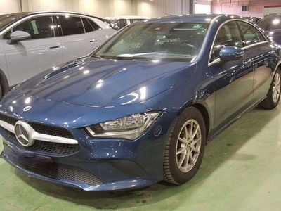 Gebraucht Mercedes CLA180 116 PS (85 kW) 2021 Blau Limousine