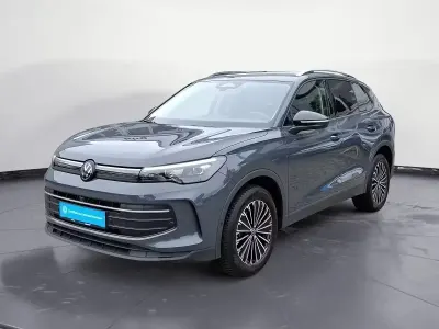 Gebraucht VW Tiguan Goal 150 PS (110 kW) 2025 Grau SUV