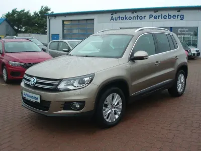 Gebraucht VW Tiguan Life 177 PS (130 kW) 2013 Beige SUV