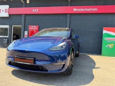 Second-hand Tesla Model Y 378 kW (514 CP) 2022 Albastru SUV
