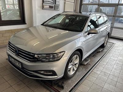 Second-hand VW Passat Business 150 CP (110 kW) 2022 Argintiu Break
