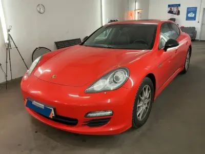 Usata Porsche Panamera 4S 400 CV (294 kW) 2010 Blu Berlina