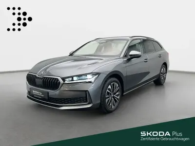 Usado Skoda Superb Selection 204 HP (150 kW) 2025 Cinzento Carrinha
