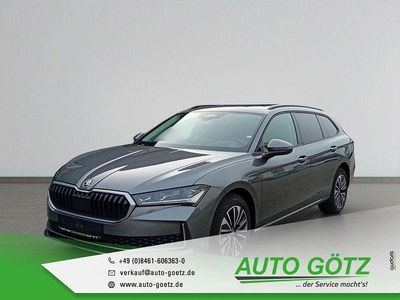 Gebraucht Skoda Superb Selection 193 PS (141 kW) 2025 Grau Kombi