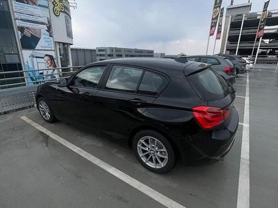 Gebraucht BMW M1 109 PS (80 kW) 2015 Schwarz Coupé