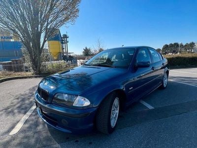 BMW 325