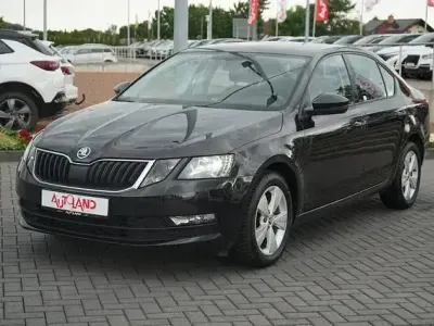 Gebraucht Skoda Octavia 150 PS (110 kW) 2020 Blackmagicmet. Limousine