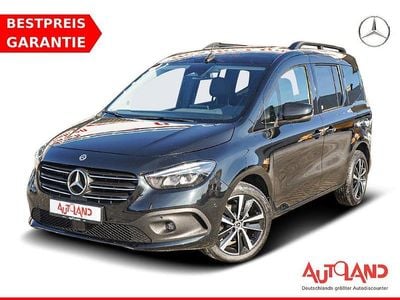 Gebraucht Mercedes T180 Edition 131 PS (96 kW) 2023 Schwarz Van / Kleinbus