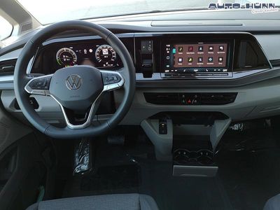 Neu VW Multivan Edition 245 PS (180 kW) 2025 Deepblack / fortanarot metallic deepblack / fortanarot metallic Van