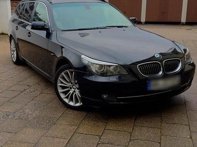 BMW 523