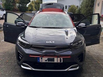 Grau Gebraucht 2022 Kia Stonic GT-Line SUV | 17.900 € (Fairer Preis)