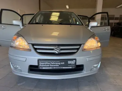 Usata Suzuki Liana Comfort 106 CV (77 kW) 2006 Argento Berlina