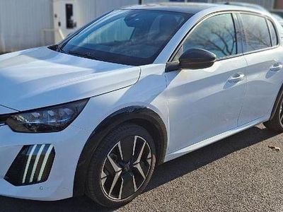 Gebraucht Peugeot 208 GT 101 PS (74 kW) 2024 Lack weiss banquise/typ aussen Kleinwagen