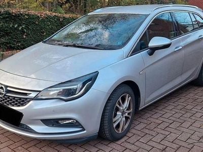Grau Gebraucht 2016 Opel Astra Kombi | 3.390 € (Superpreis)