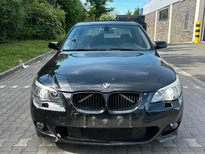 Gebraucht BMW 520 M Sport 170 PS (125 kW) 2004 Schwarz Limousine