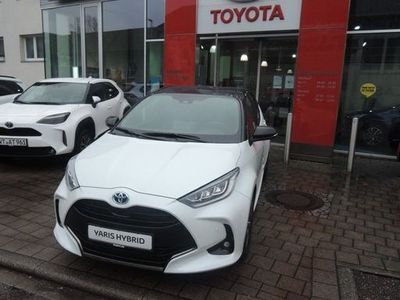 gebraucht Toyota Yaris Hybrid Style Basis + Technik-Paket Hybrid + JBL-Paket