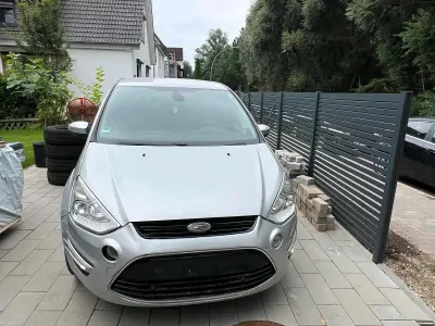 Gebraucht Ford S-MAX S 200 PS (147 kW) 2012 Silber Van / Kleinbus