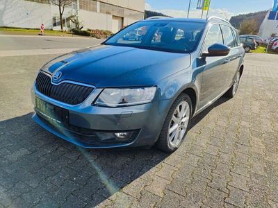 gebraucht Skoda Octavia Style Navi Teilleder Shz Alu Keyless Klima ATemp