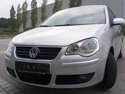 Gebraucht VW Polo 80 PS (58 kW) 2006 Silber Kleinwagen