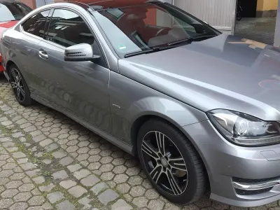 Gebraucht Mercedes C220 AMG 170 PS (125 kW) 2014 Grau Coupé