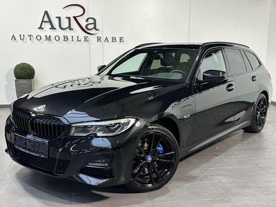 Gebraucht BMW 330e M Sport 252 PS (185 kW) 2021 Black sapphire Kombi