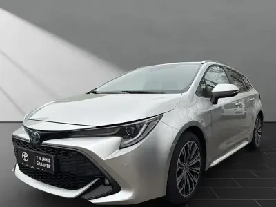 Brugt Toyota Corolla 180 HK (132 kW) 2022 Sølv Sedan