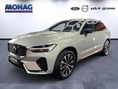 Gebraucht Volvo XC60 Plus 197 PS (144 kW) 2023 Silber SUV