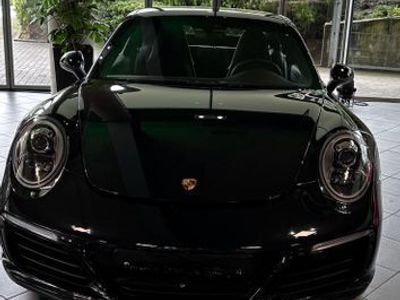 Porsche 911 Carrera