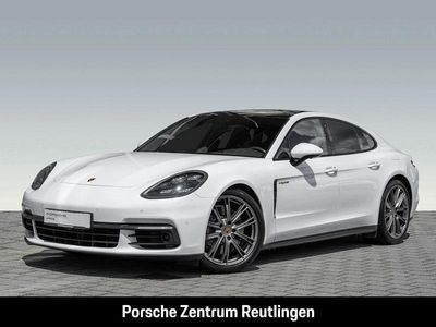 Porsche Panamera 4