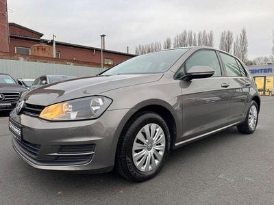 Gebraucht VW Golf VII Comfortline 86 PS (63 kW) 2014 Grau Limousine