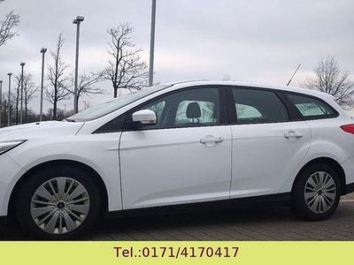 Gebraucht Ford Focus Business Edition 95 PS (69 kW) 2016 Weiß Limousine