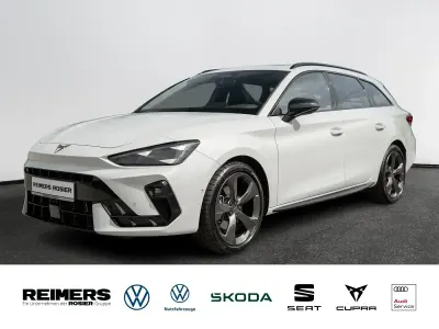 Gebraucht Cupra Leon 204 PS (150 kW) 2025 Glacial weiß metallic Limousine