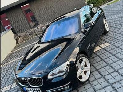 BMW 730