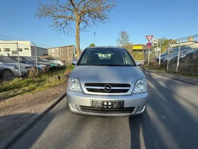 Gebraucht Opel Meriva Enjoy 101 PS (74 kW) 2004 Silber Van / Kleinbus