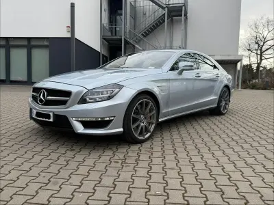 Gebraucht Mercedes CLS63 AMG AMG 585 PS (430 kW) 2014 Silber Limousine