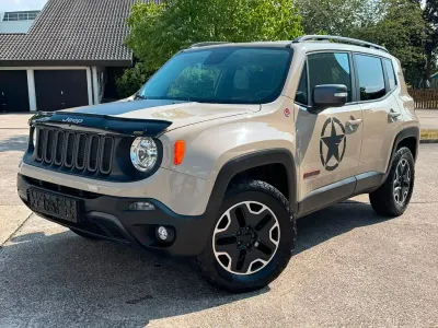 Gebraucht Jeep Renegade Trailhawk 170 PS (125 kW) 2015 Beige SUV