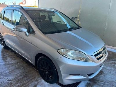 Honda FR-V