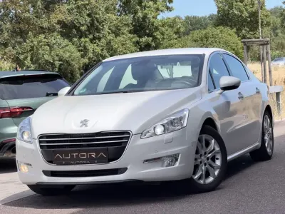 Gebraucht Peugeot 508 Allure 156 PS (114 kW) 2013 Weiß Limousine