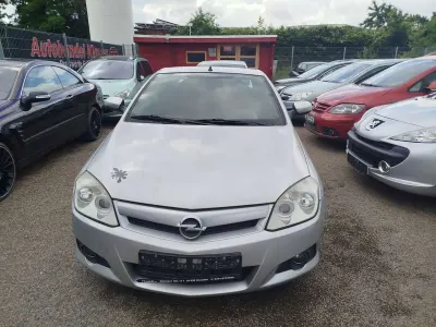Gebraucht Opel Tigra 90 PS (66 kW) 2005 Silber Cabrio