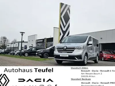 Brugt Renault Trafic Life 150 HK (110 kW) 2024 Sølv MPV