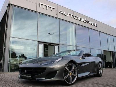Grau Gebraucht 2018 Ferrari Portofino Cabrio | 179.000 €