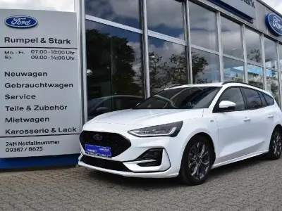 Używany Ford Focus ST-Line X 116 KM (85 kW) 2023 Biały Kombi