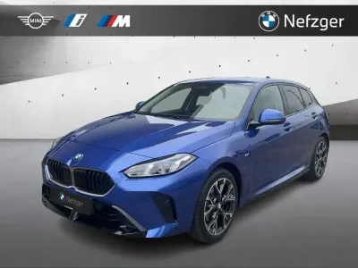 Używany BMW 120 Sport Line 163 KM (119 kW) 2025 Niebieski Hatchback