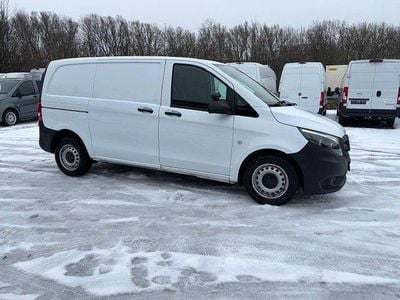 Weiß Gebraucht 2020 Mercedes Vito Van | 15.767 € (Guter Preis)