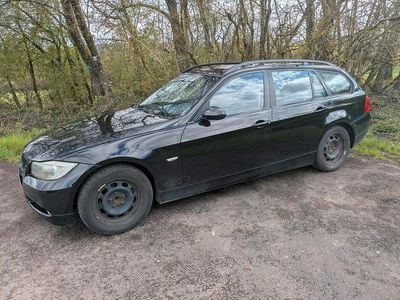 Gebraucht BMW 318 143 PS (105 kW) 2007 Schwarz Kombi