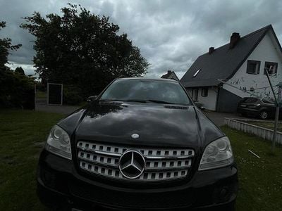 Mercedes ML320