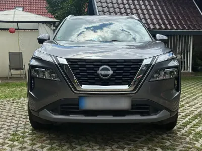 Gebraucht Nissan X-Trail 163 PS (119 kW) 2024 Grau SUV