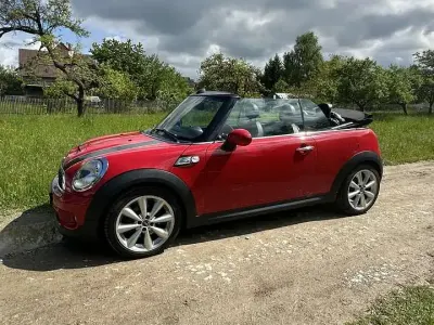 Gebraucht Mini Cooper S Cabriolet 184 PS (135 kW) 2012 Rot Cabrio