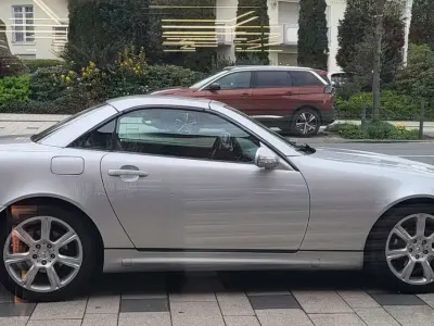 Gebraucht Mercedes SLK230 197 PS (144 kW) 2004 Silber Cabrio