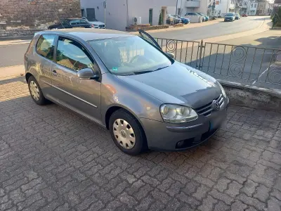 Gebraucht VW Golf V 90 PS (66 kW) 2006 Grau Kleinwagen